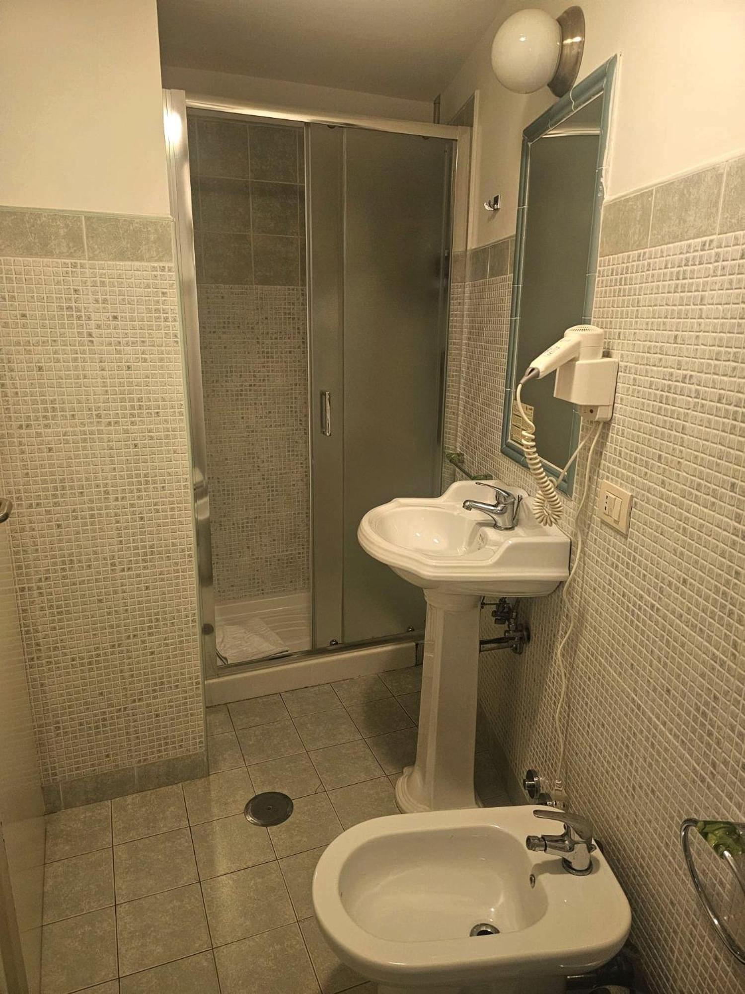 B-Cool (Adults Only) Bed & Breakfast โรม ภายนอก รูปภาพ