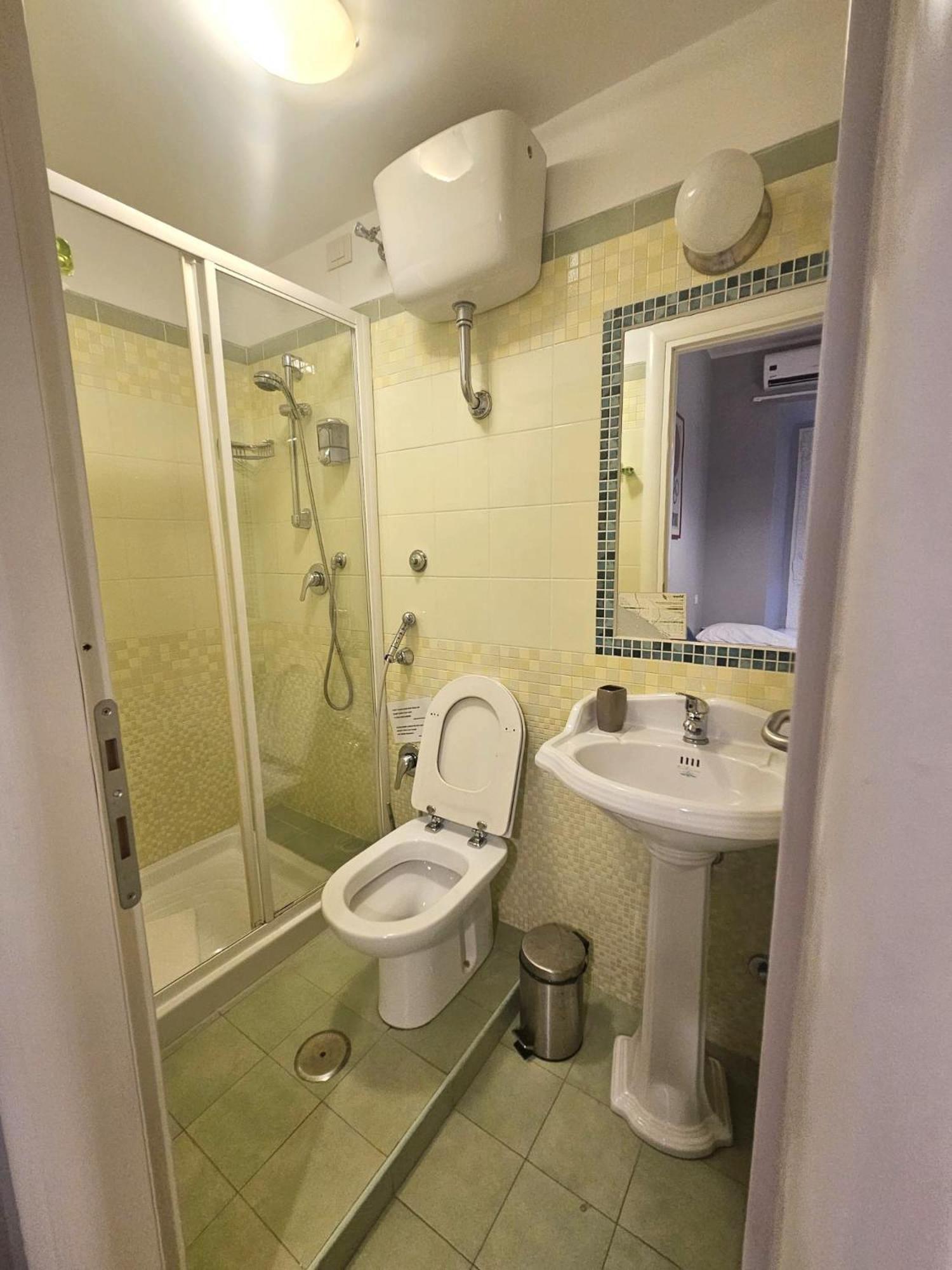 B-Cool (Adults Only) Bed & Breakfast โรม ภายนอก รูปภาพ